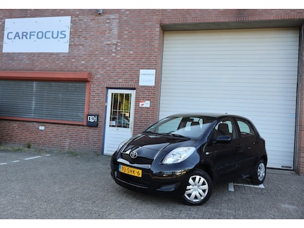 Toyota Yaris 0