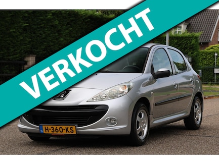 Peugeot 206+ 0
