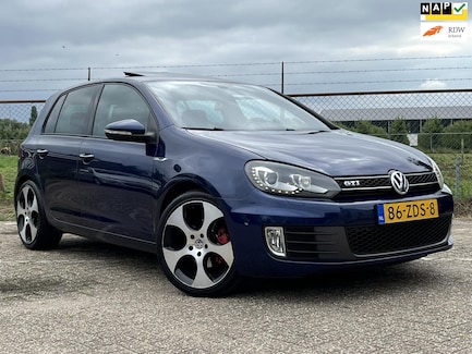 Volkswagen Golf 0