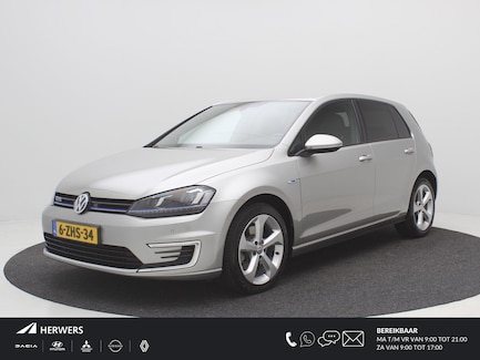 Volkswagen Golf 0