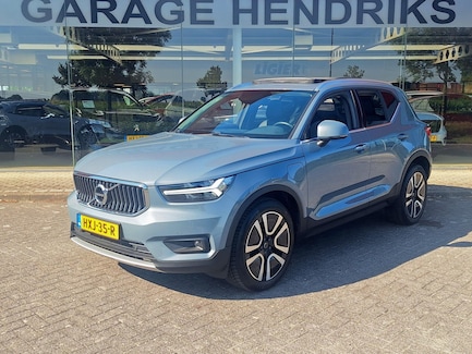 Volvo XC40 0