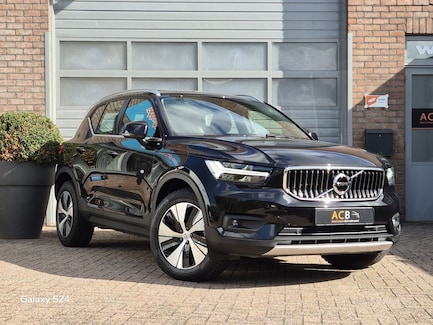 Volvo XC40 0