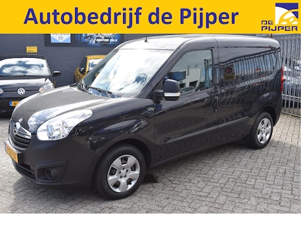 Opel Combo 0