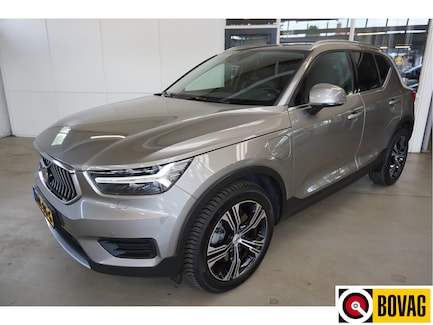 Volvo XC40 0