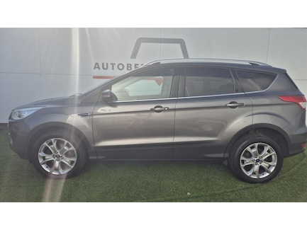 Ford Kuga 0