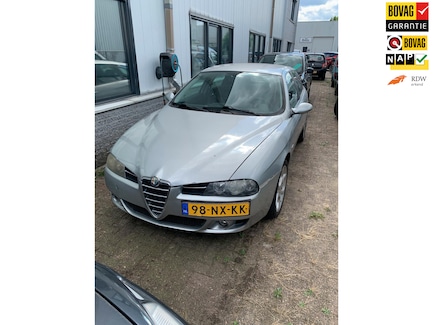 Alfa Romeo 156 0