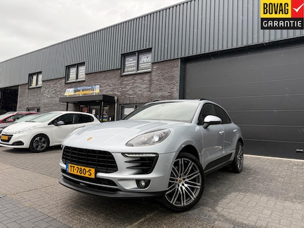 Porsche Macan 0