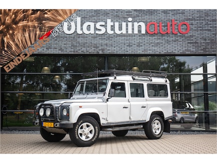 Land Rover Defender 0