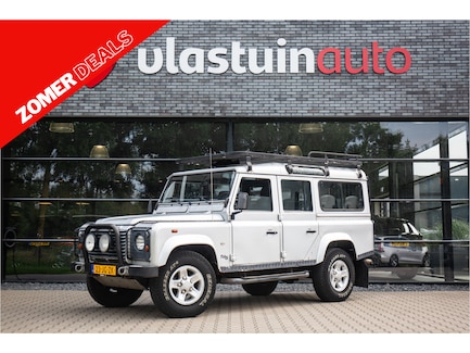 Land Rover Defender 0