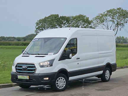 Ford E-Transit 0