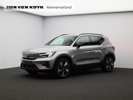 Volvo EX40 0