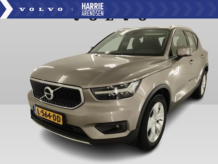Volvo XC40 0