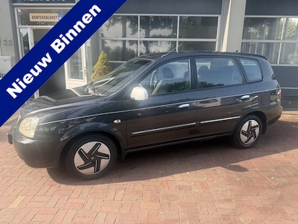 Kia Carens 0