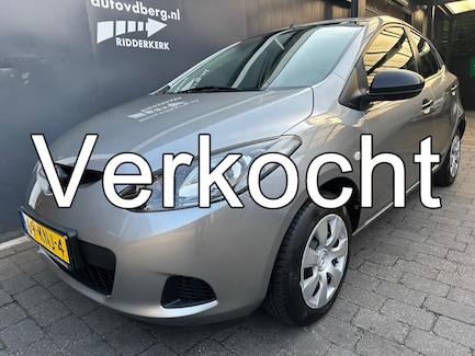 Mazda 2 0