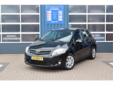 Toyota Auris 0