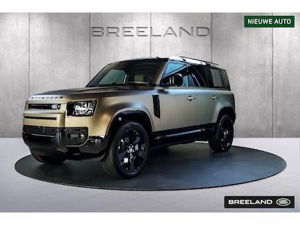 Land Rover Defender 0