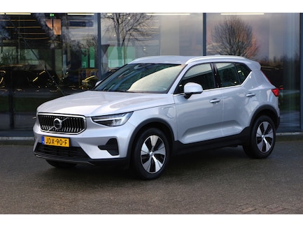 Volvo XC40 0
