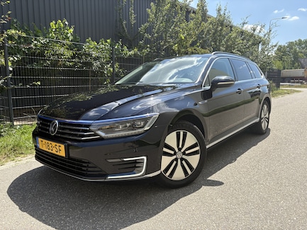 Volkswagen Passat 0