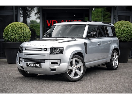 Land Rover Defender 0