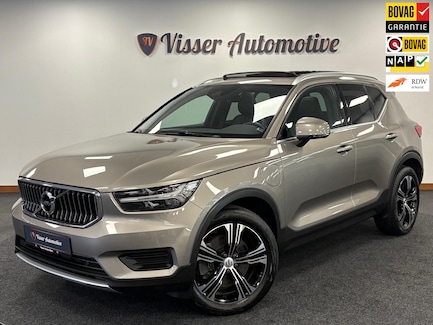 Volvo XC40 0