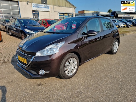 Peugeot 208 0