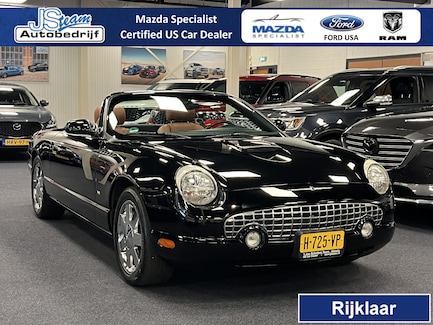 Ford Thunderbird 0