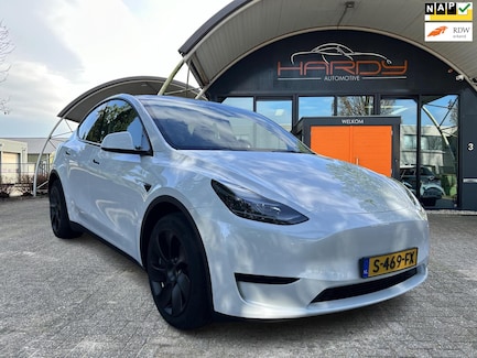 Tesla Model Y 0