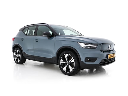 Volvo XC40 0