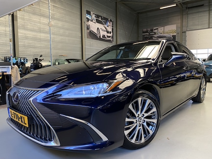 Lexus ES 0