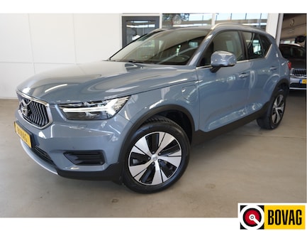 Volvo XC40 0