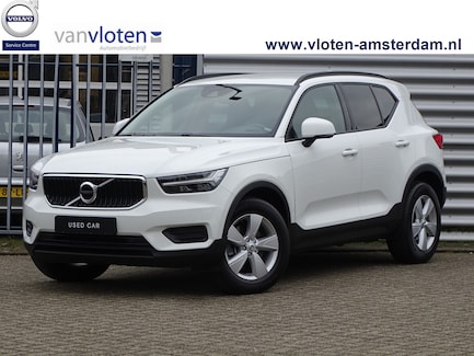 Volvo XC40 0