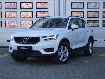 Volvo XC40 0
