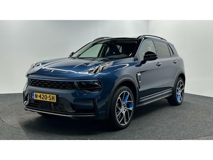 Lynk & Co 01 0
