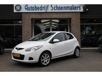 Mazda 2 0
