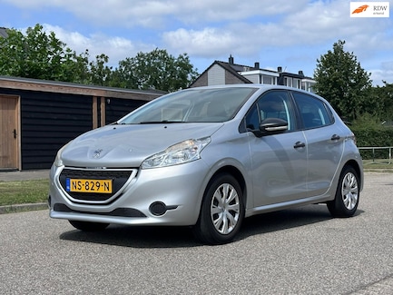 Peugeot 208 0