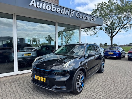 Lynk & Co 01 0