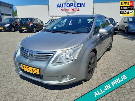 Toyota Avensis 0