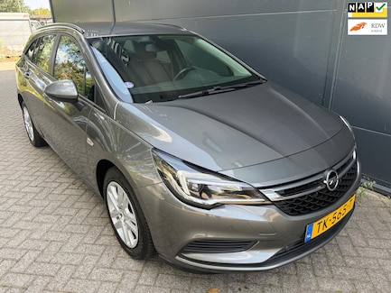 Opel Astra 0