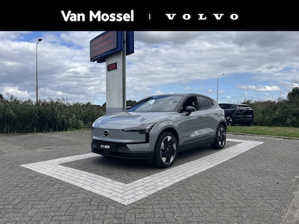 Volvo EX30 0