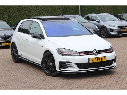 Volkswagen Golf 0