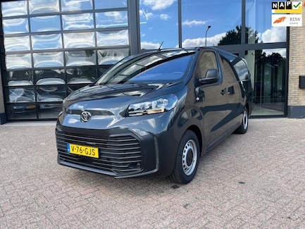 Toyota PROACE Electric Worker 0