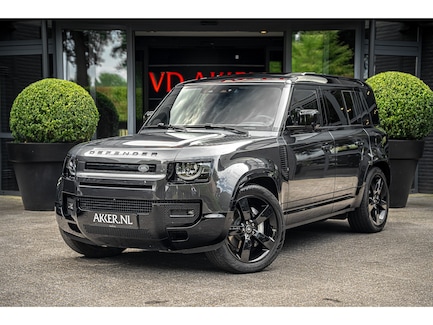 Land Rover Defender 0