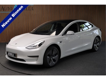 Tesla Model 3 0