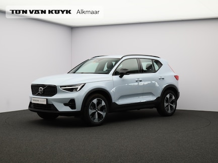 Volvo XC40 0
