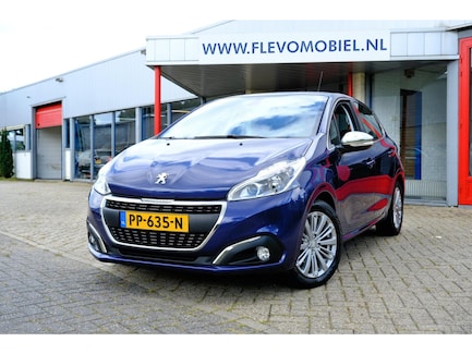 Peugeot 208 0
