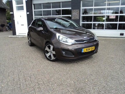 Kia Rio 0