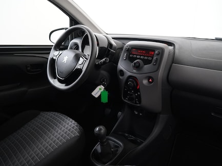 Peugeot 108 0