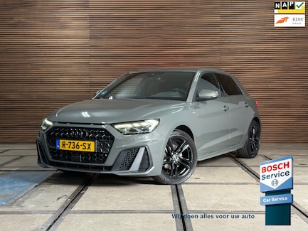 Audi A1 0