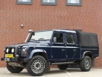 Land Rover Defender 0
