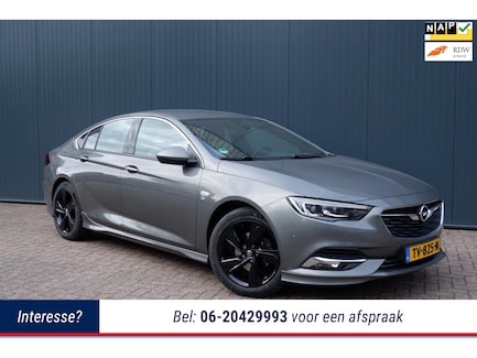 Opel Insignia 0